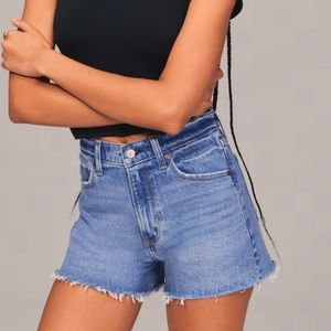 Abercrombie high rise 90s cutoff shorts CURVE LOVE